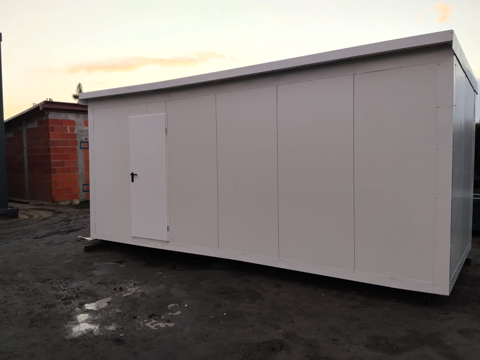 d2bcb5e5 38df 40b9 8159 2c62014184c8 2